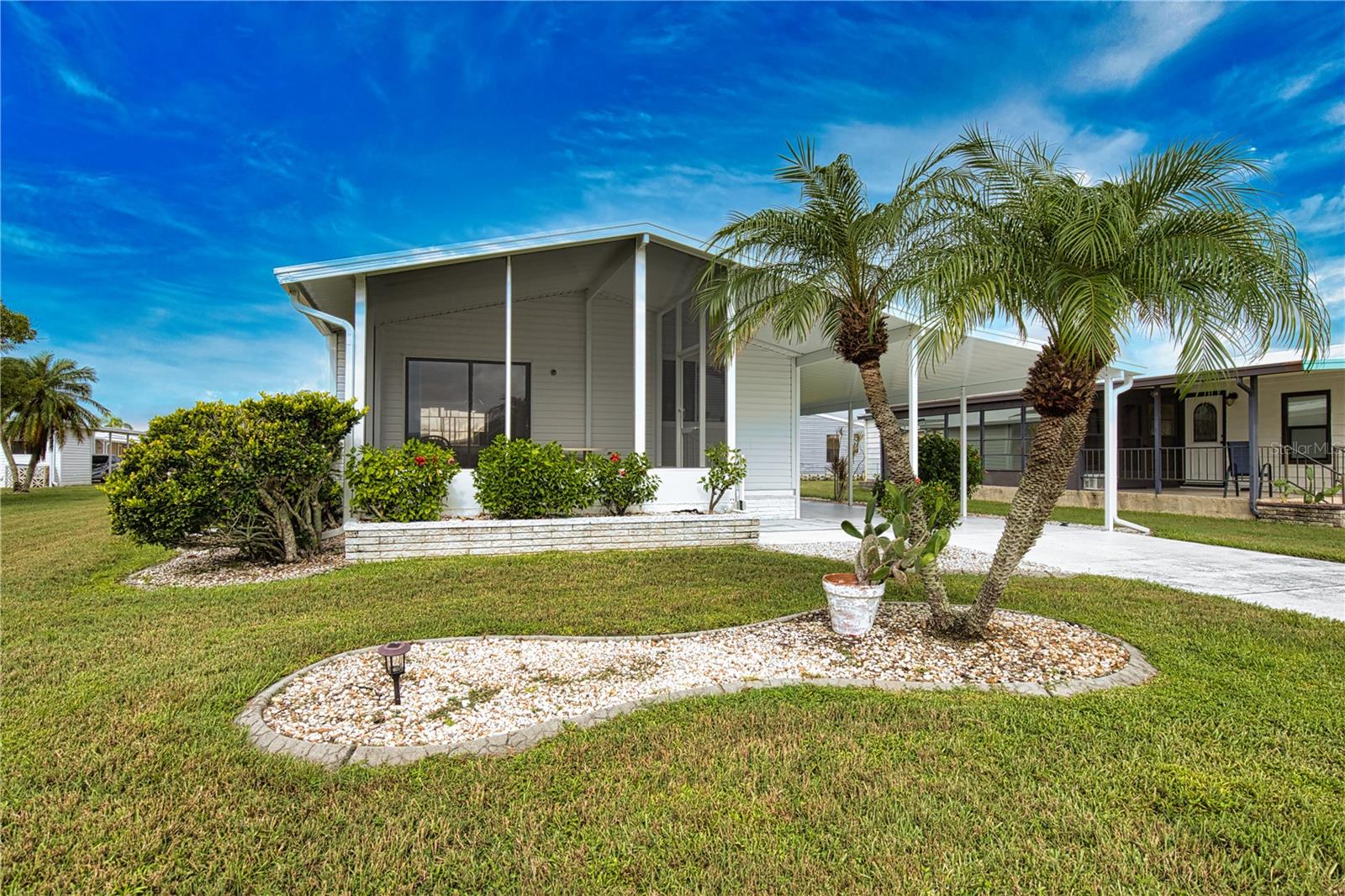 632 La Jolla Circle, FL