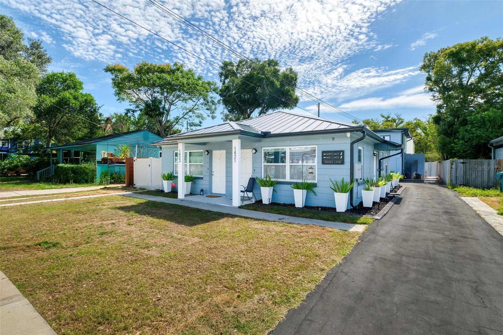 1421, 1423, 1425, 1427 Asher Lane, FL