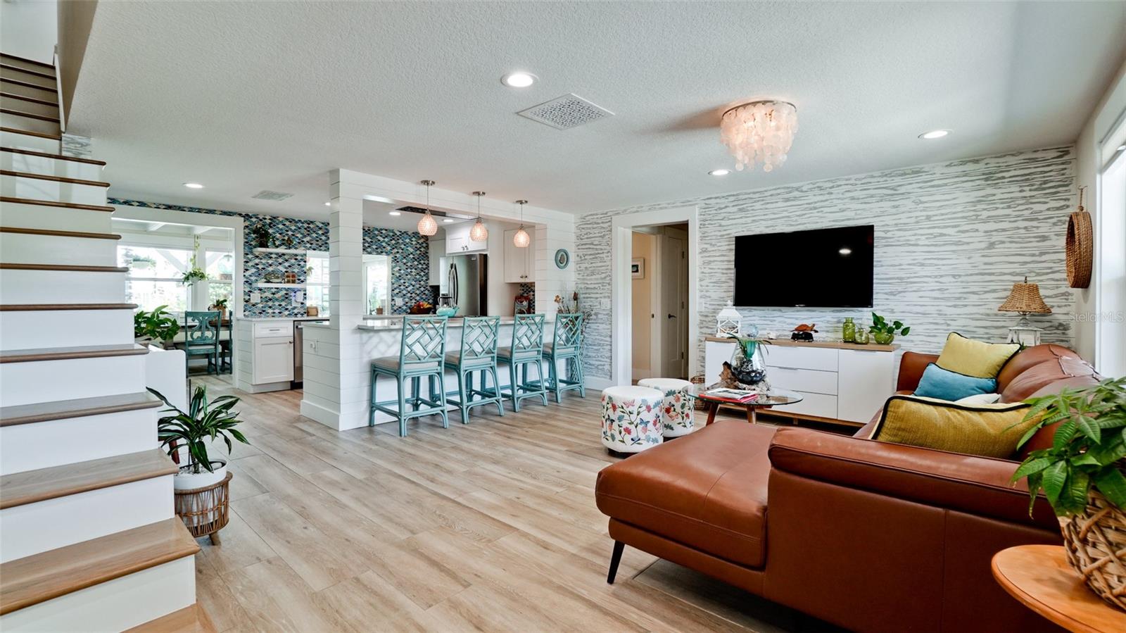 522 68th Street, FL