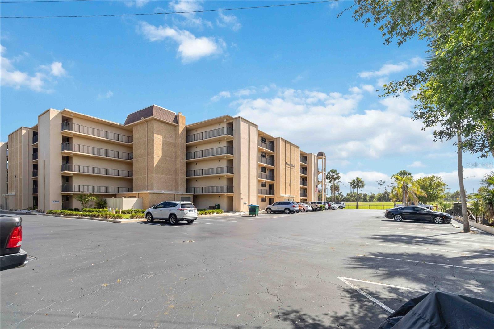 327 Wilder Boulevard, FL