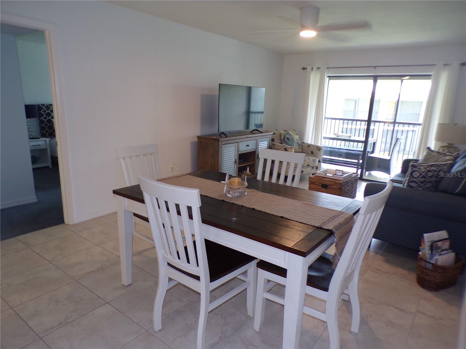1461 Aqui Esta Drive, FL