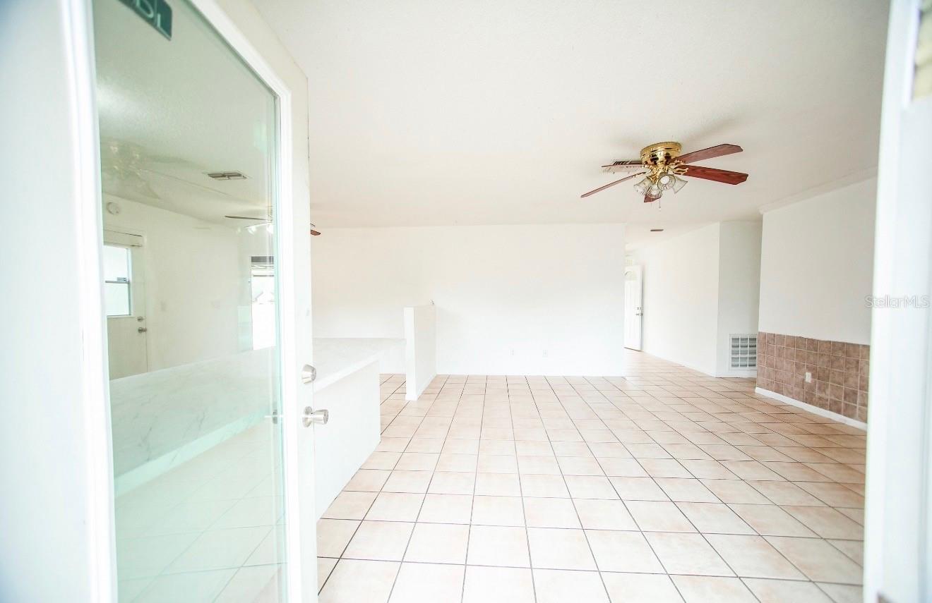 606 Water Road, FL