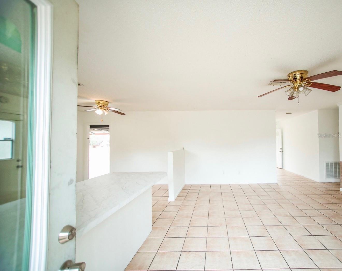 606 Water Road, FL