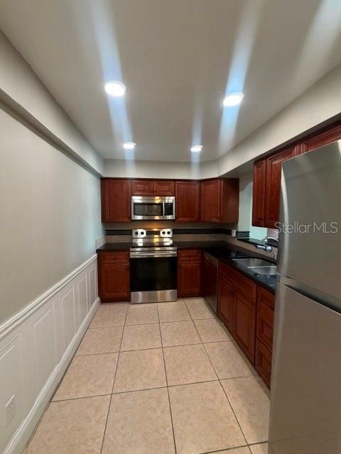 700 Mirror Terrace, FL