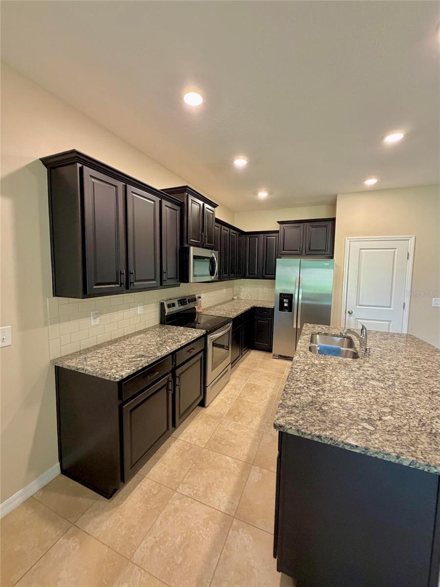 2463 Midnight Pearl Drive, FL