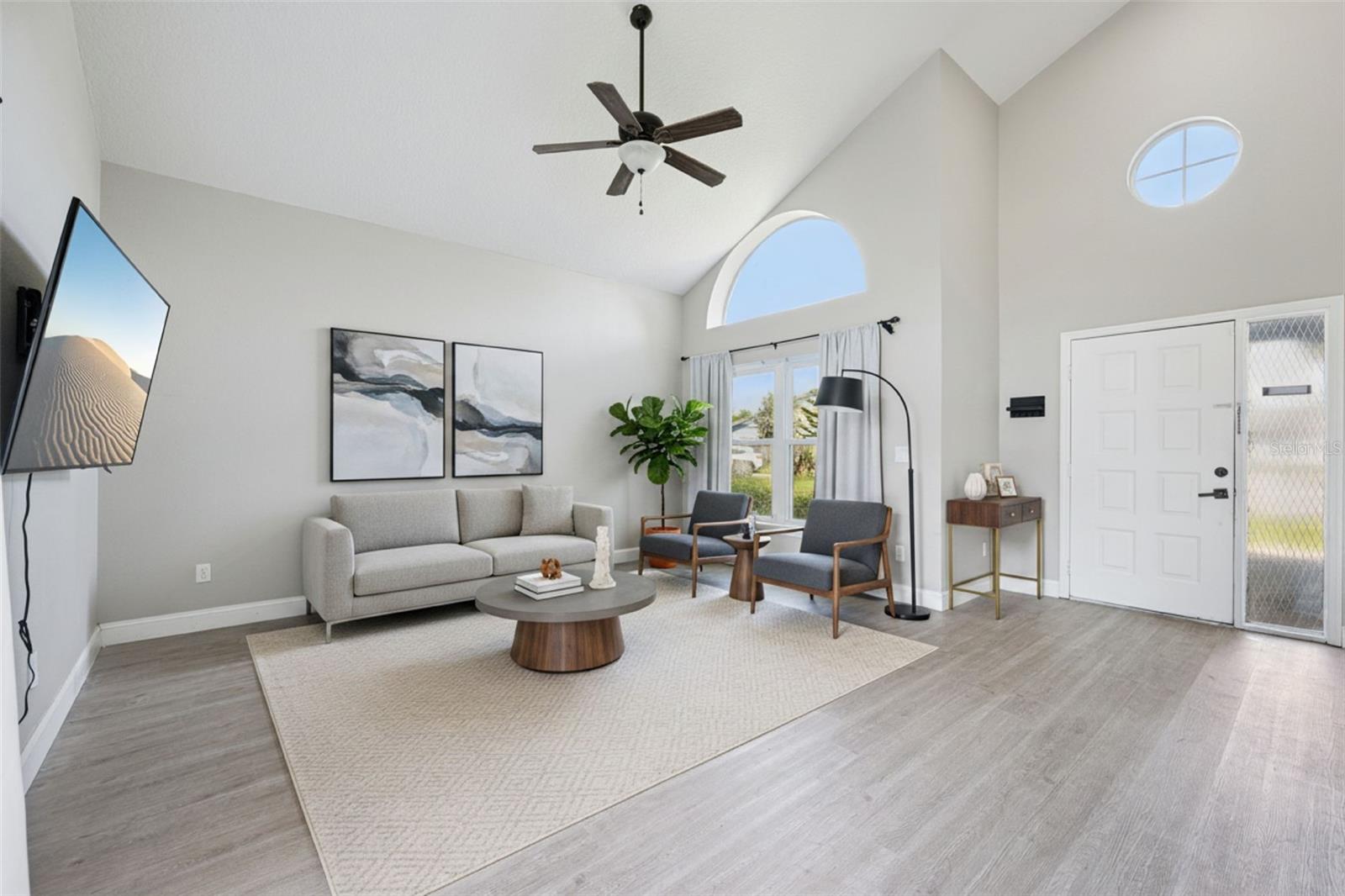 622 Colorado Woods Court, FL