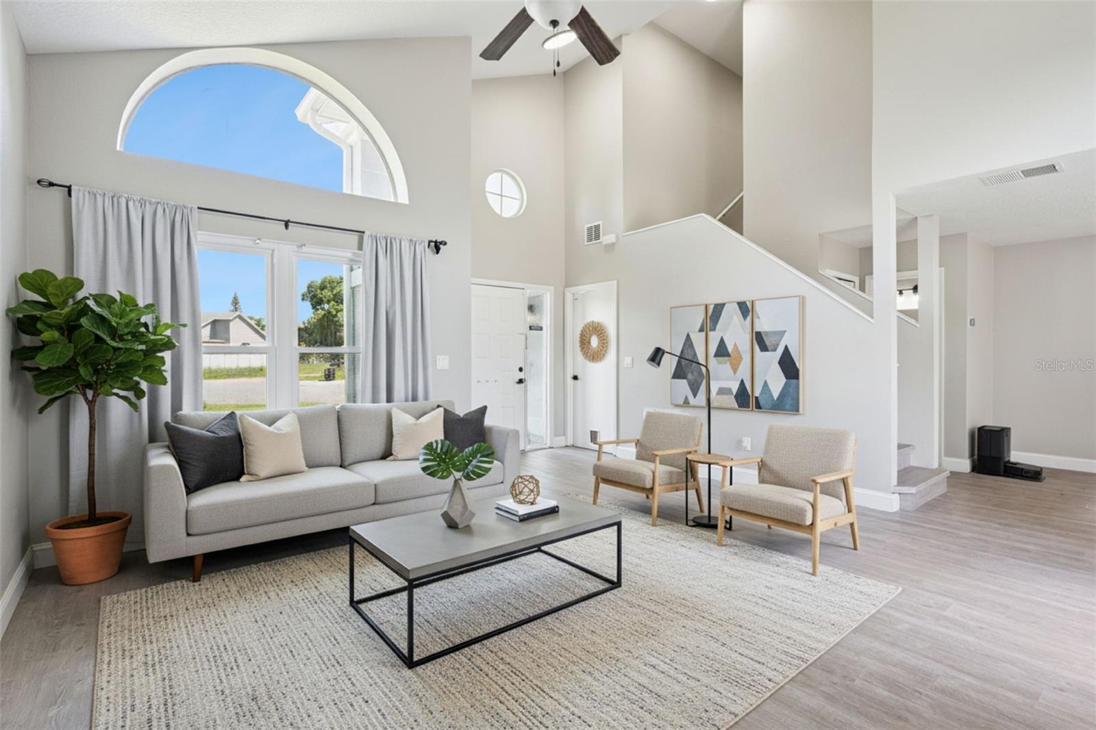622 Colorado Woods Court, FL