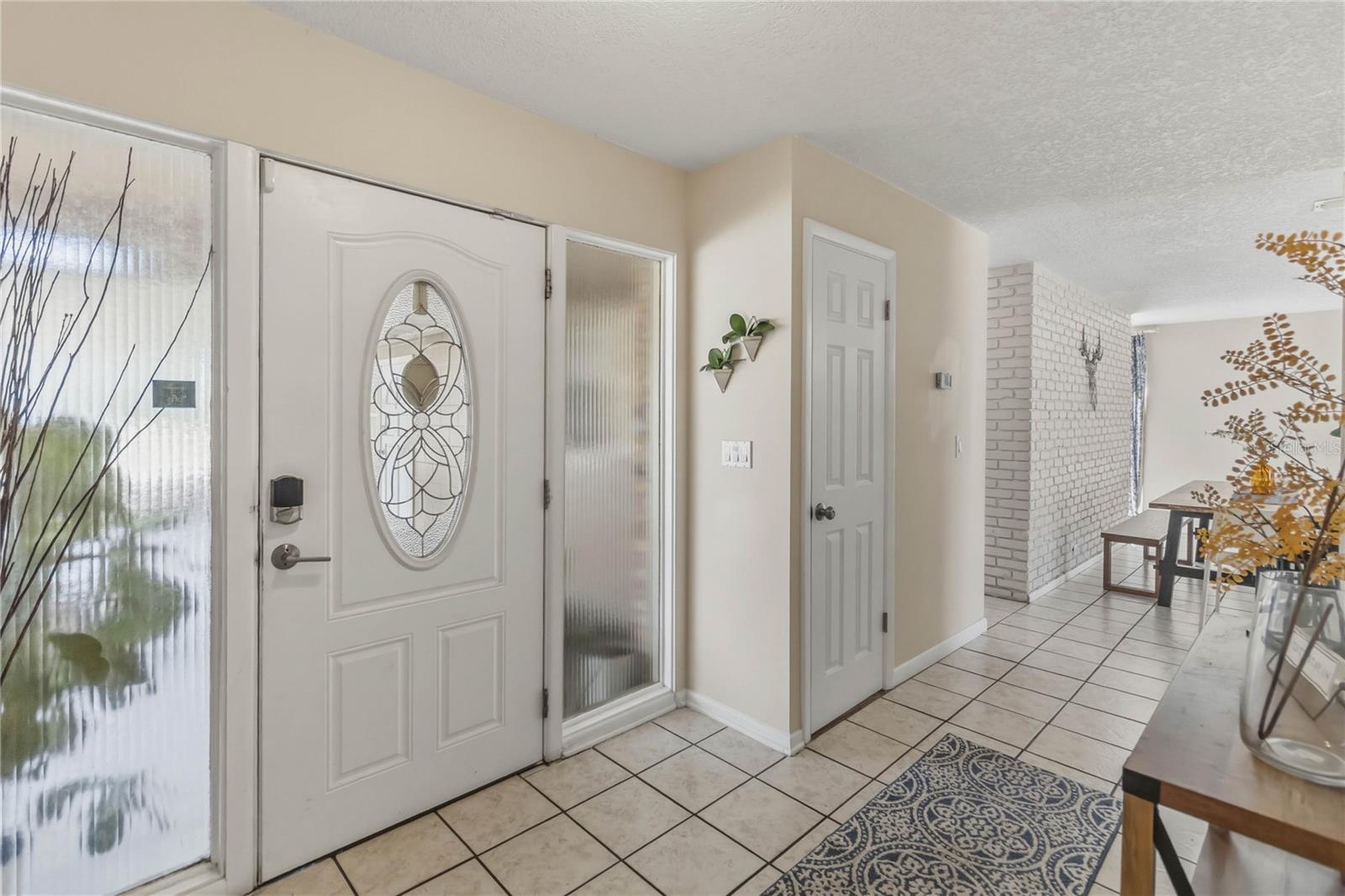 842 Nana Avenue, FL