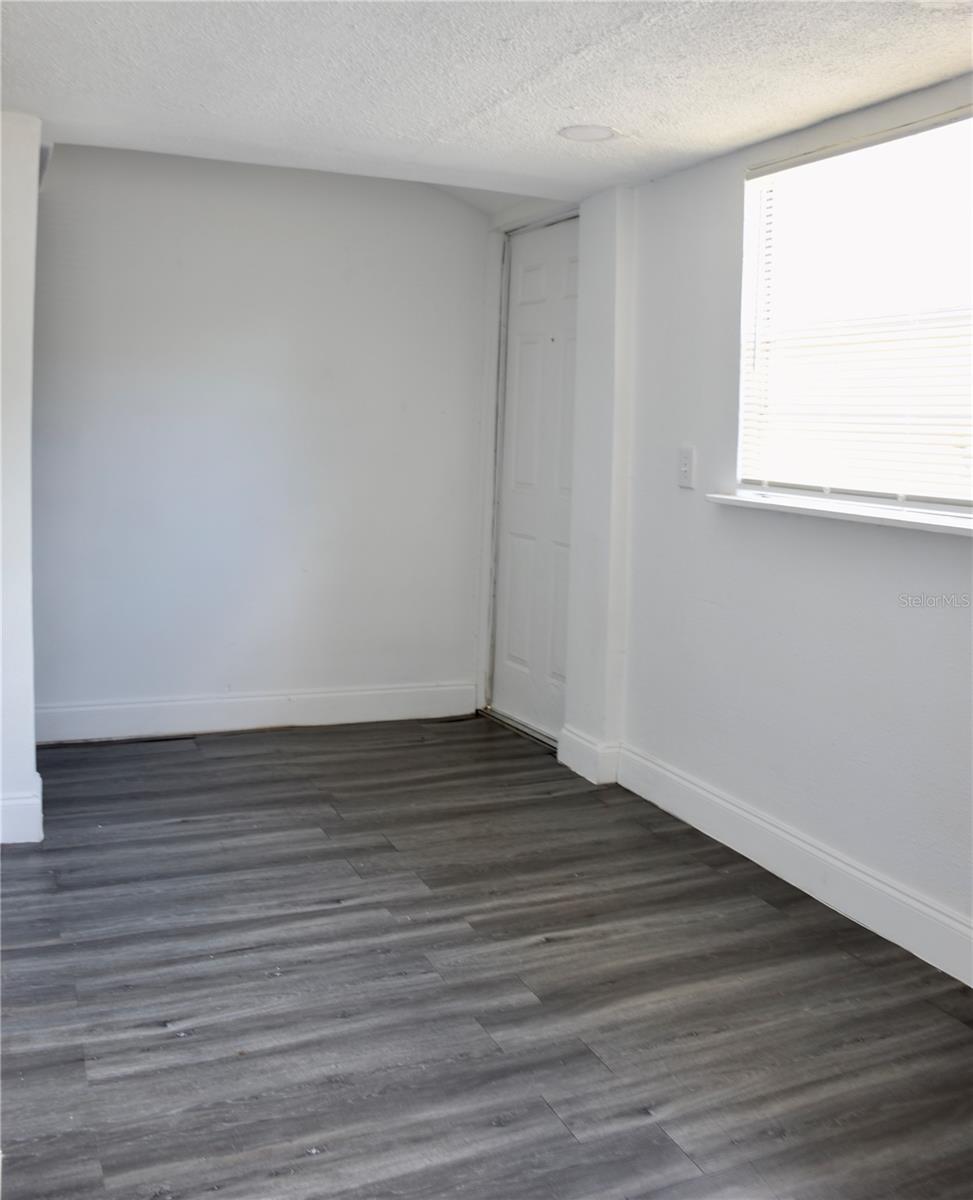 402 Lenox Street, FL