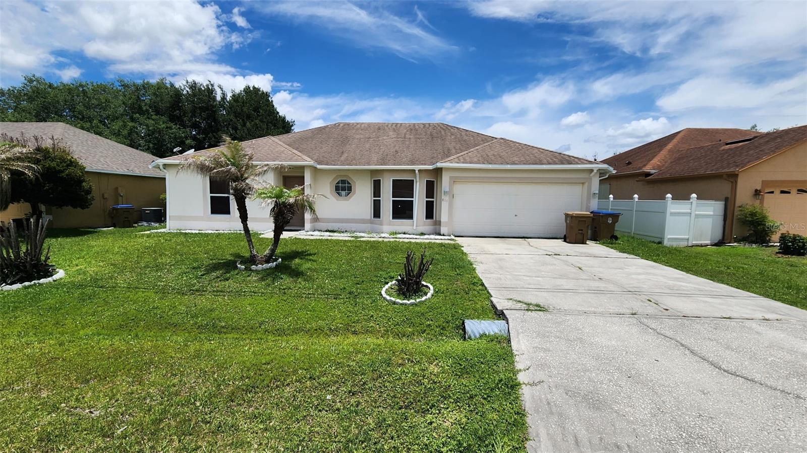 811 Carrousel Lane, FL