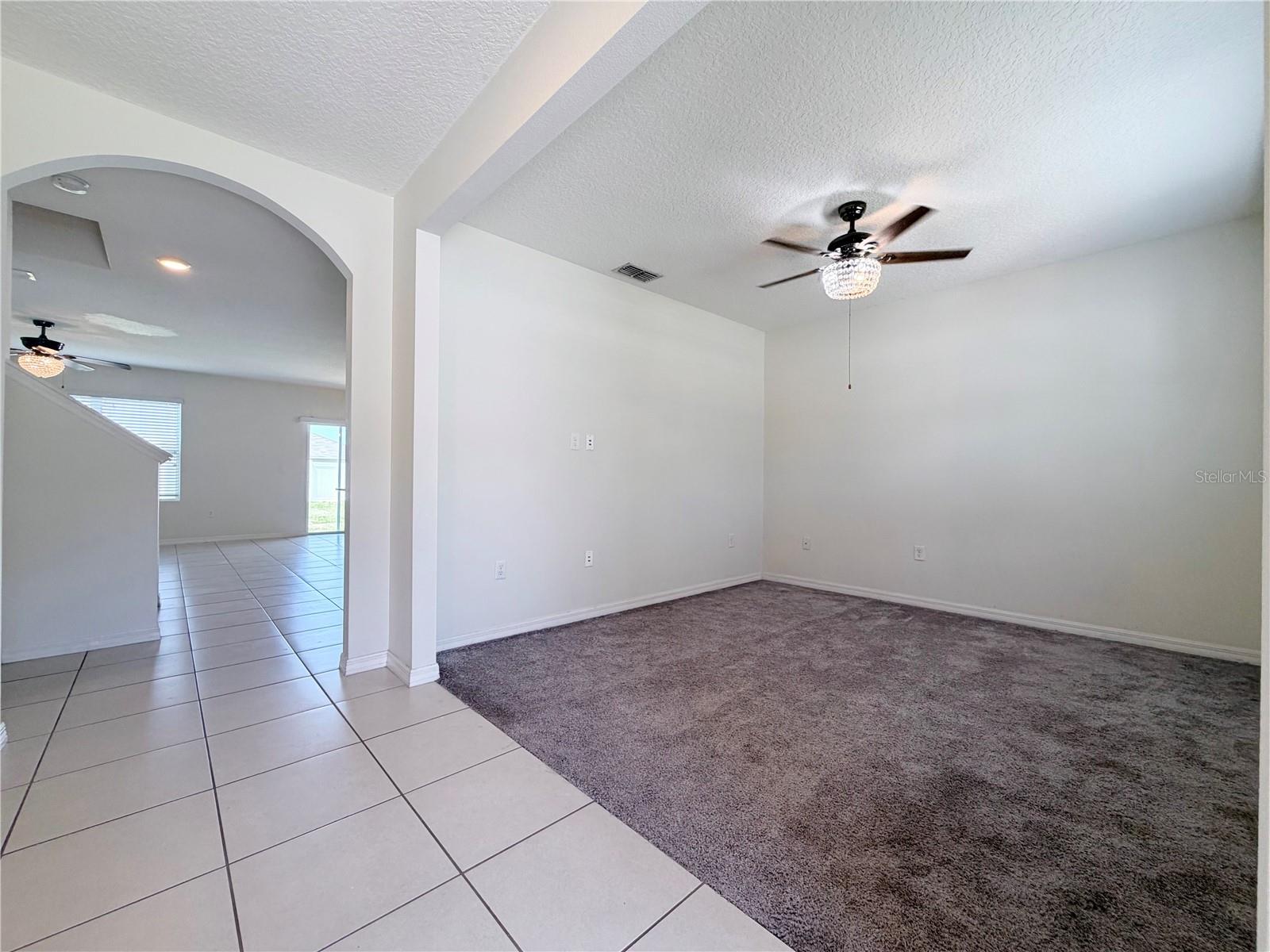 401 Briar Patch Loop, FL