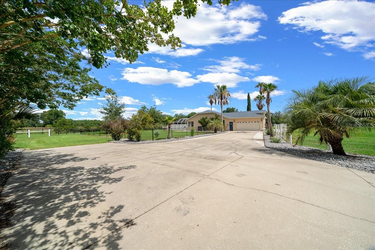 15610 Highway 475, FL