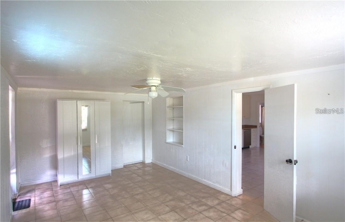 613 Shore Road, FL