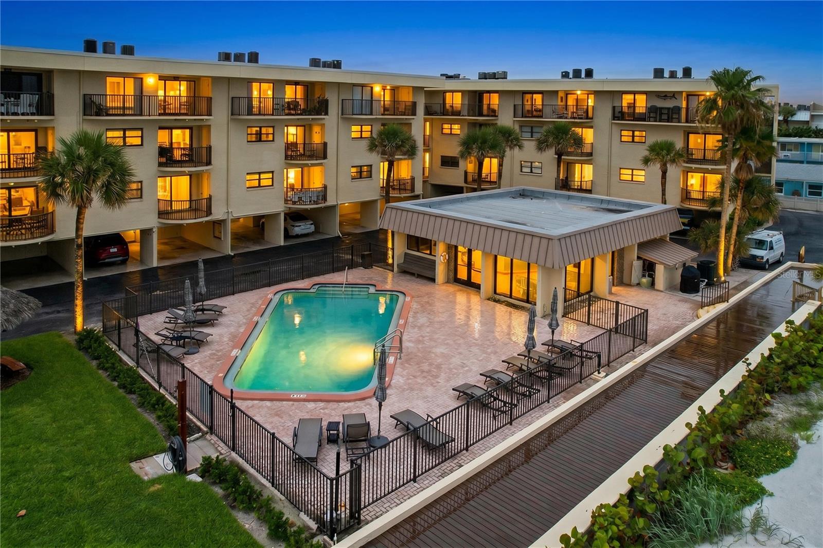 3500 Gulf Boulevard, FL