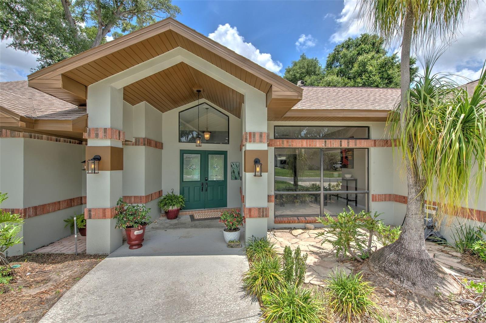 3816 Buckingham Loop Drive, FL