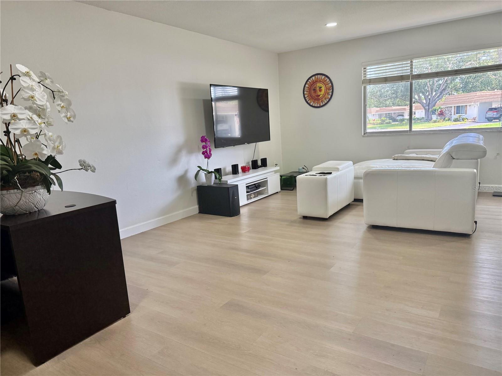 5440 Riverbluff Circle, FL