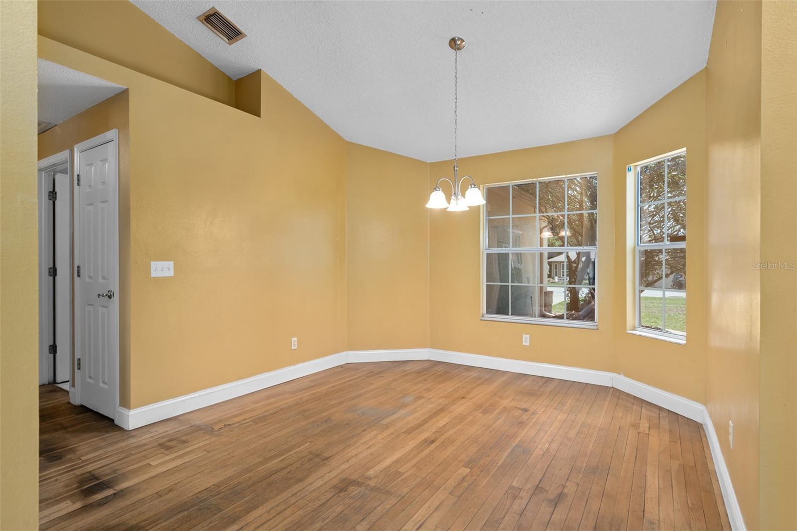 137 Madrona Drive, FL