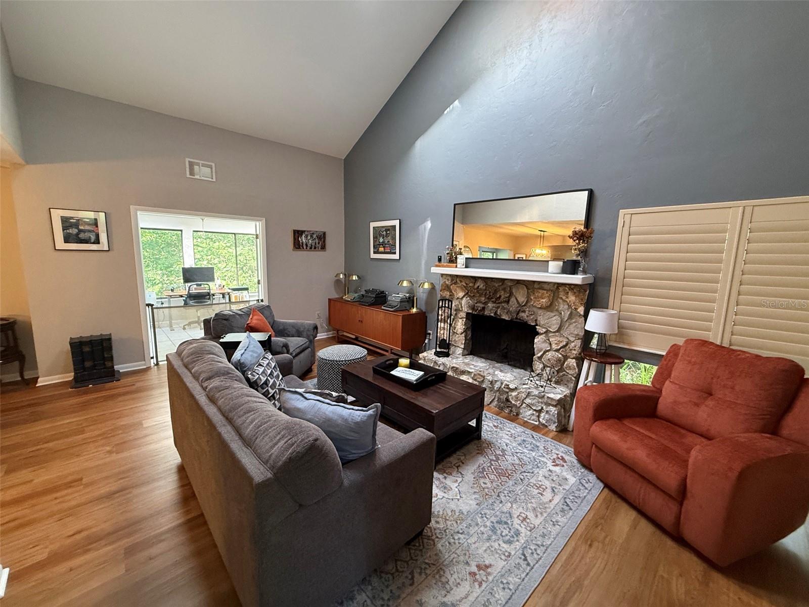 1629 19th Circle, FL