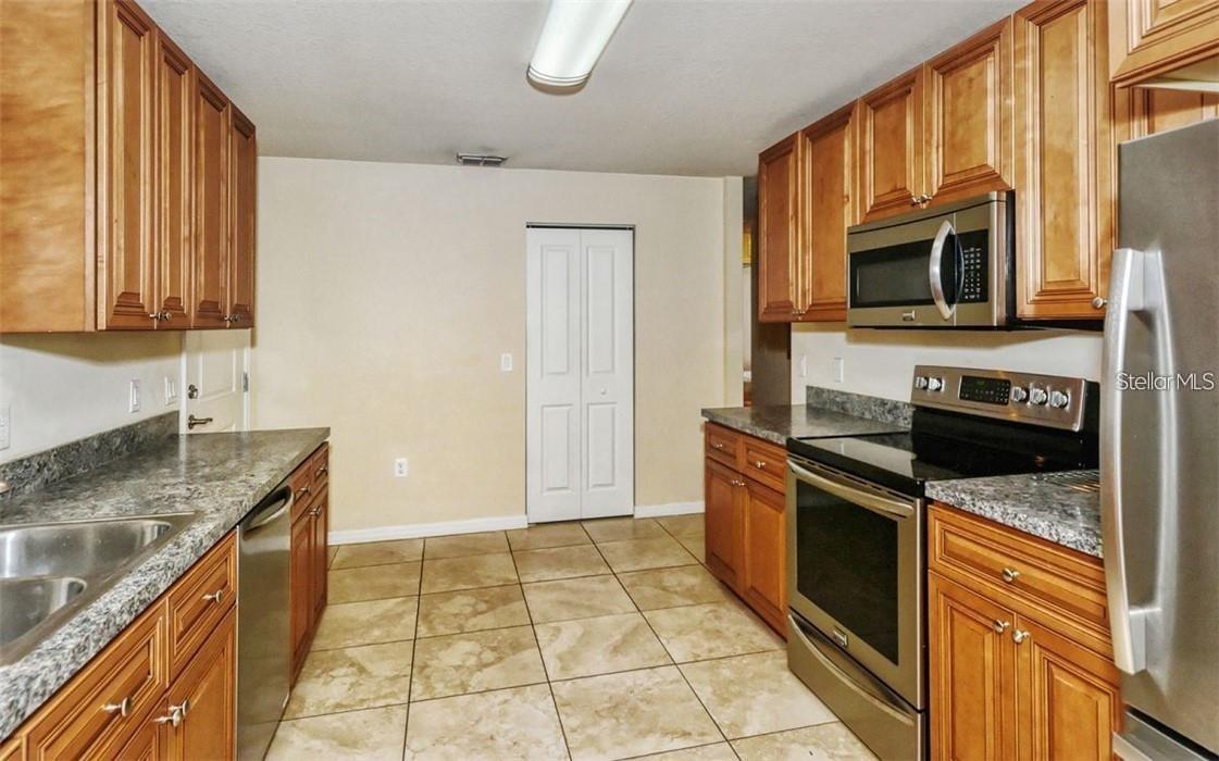 1057 32nd Street, FL