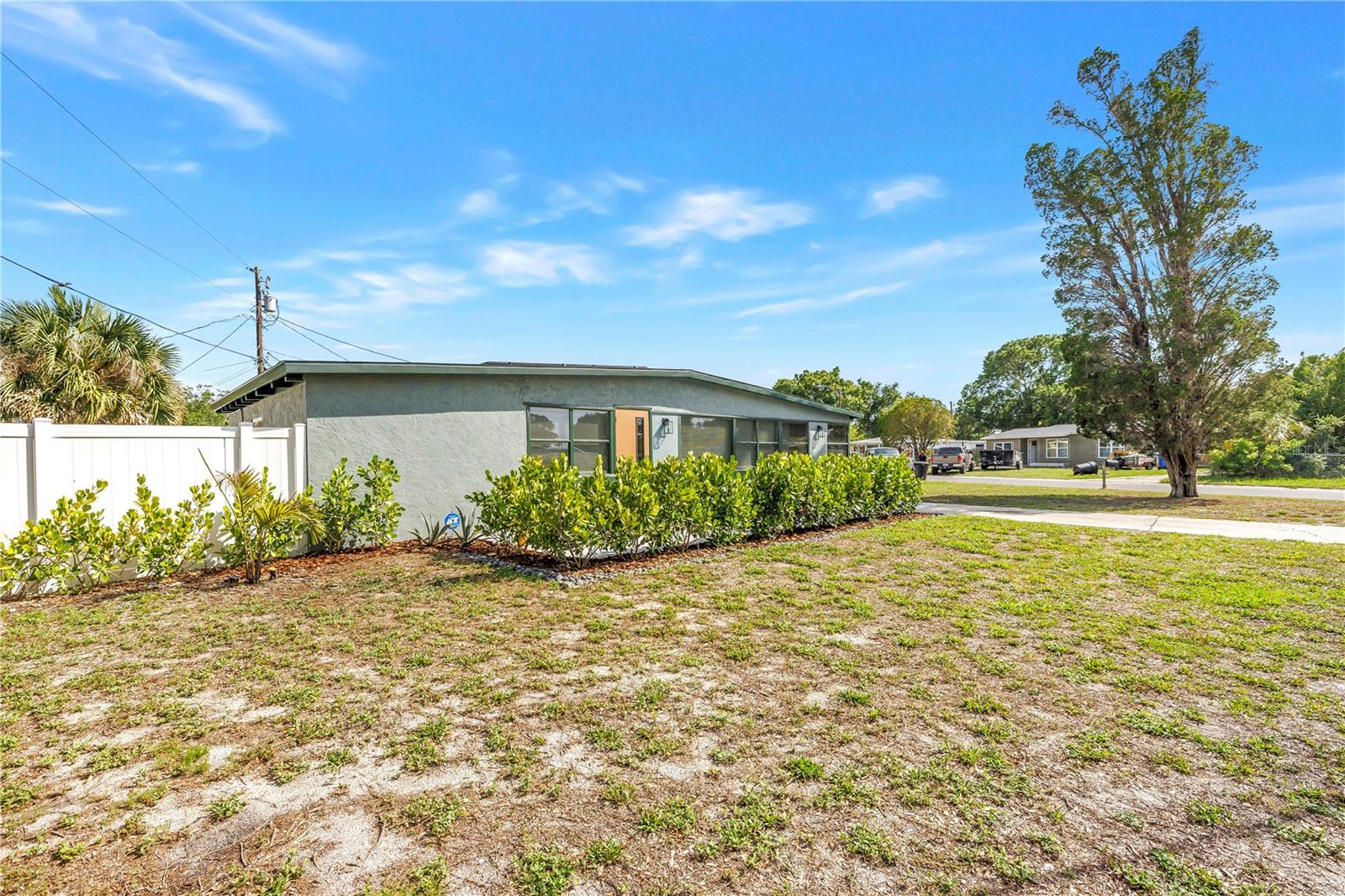 7599 Meadowlawn Drive, FL