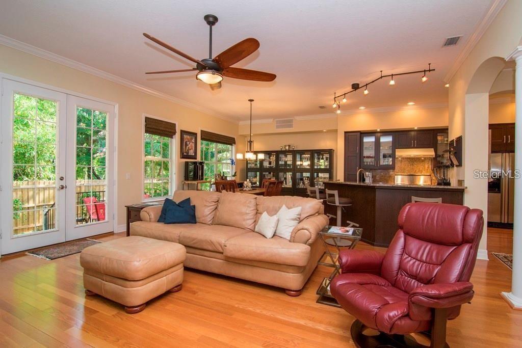 2907 Hansen Manor Lane, FL