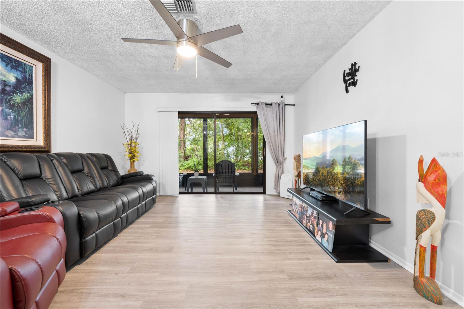 2139 Sea Pines Court, FL