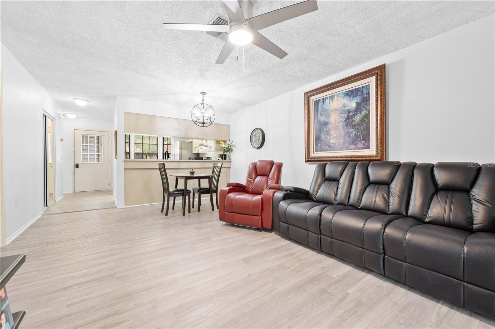 2139 Sea Pines Court, FL