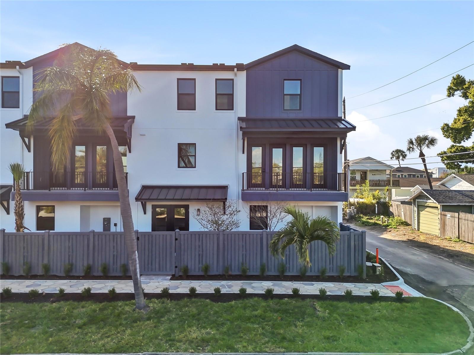 3005 1st Avenue, FL