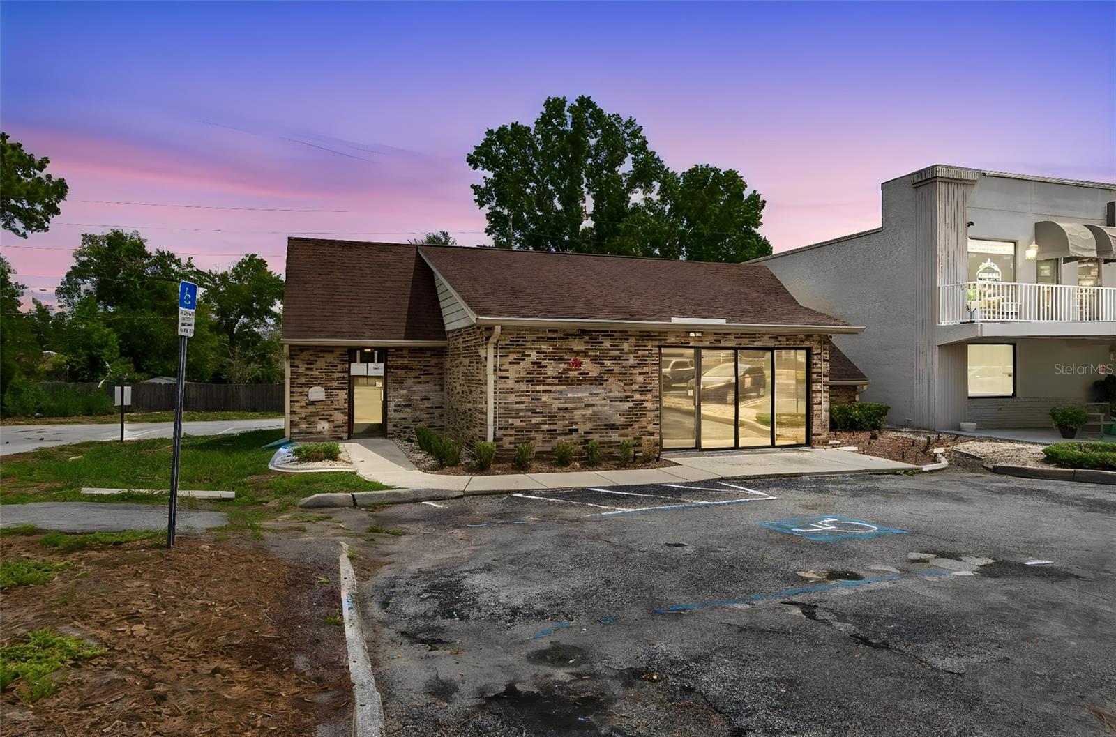 11151 Spring Hill Drive, FL