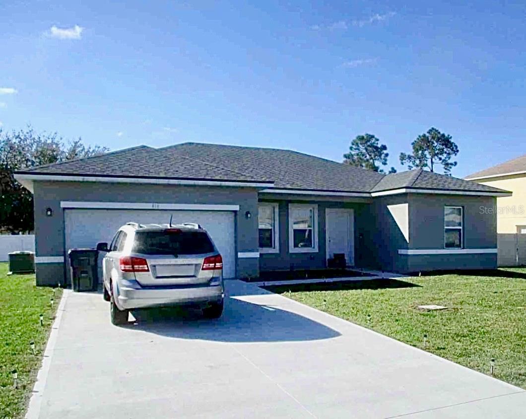 414 Columbia Court, FL
