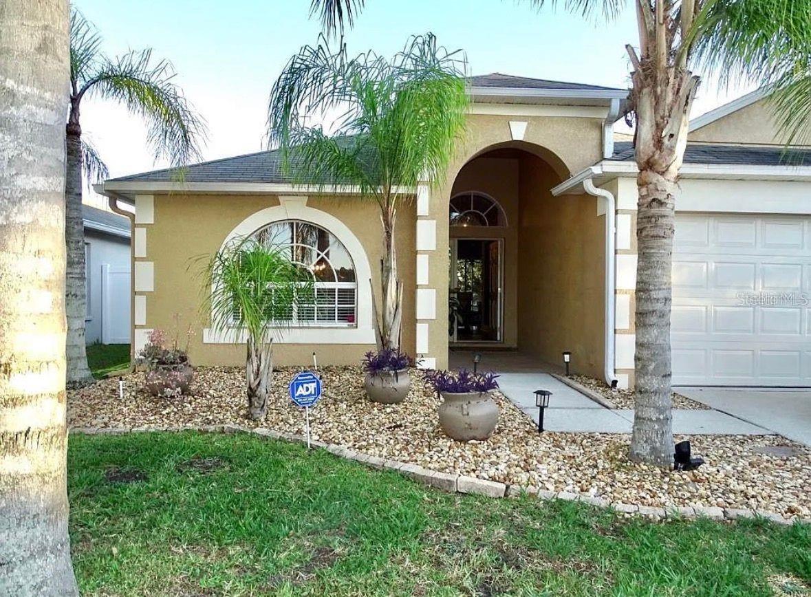 31352 Golden Gate Drive, FL