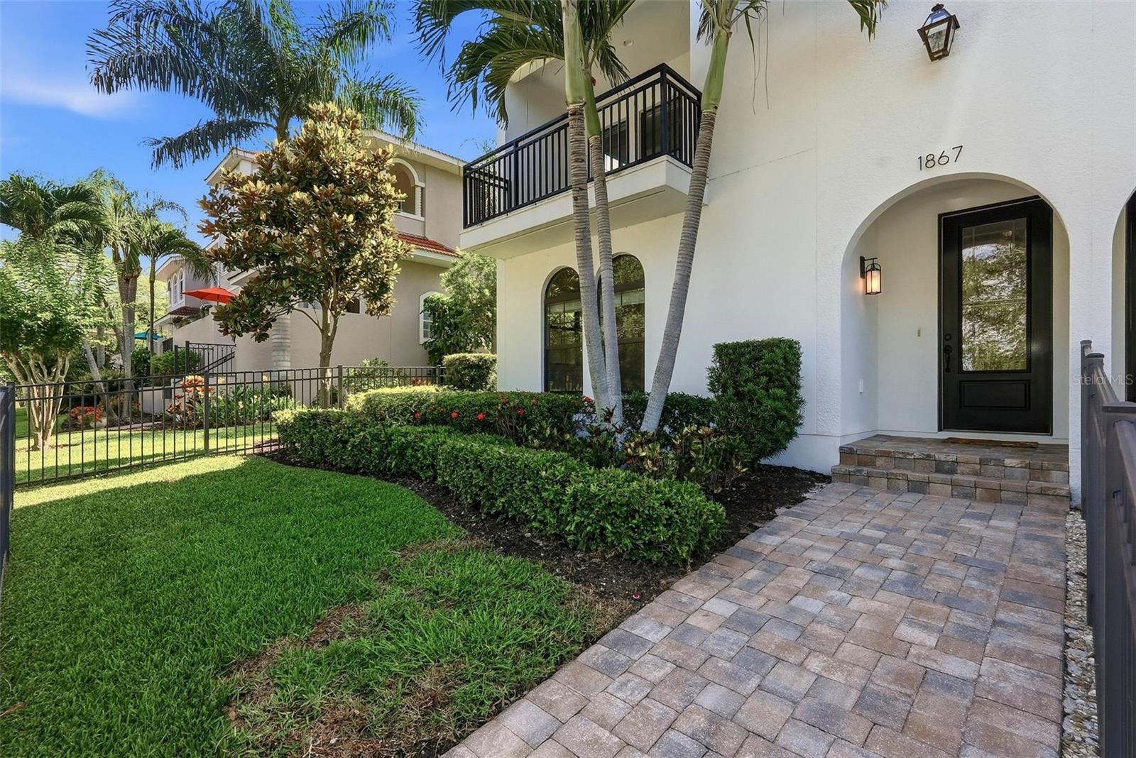 1867 5th Street, FL