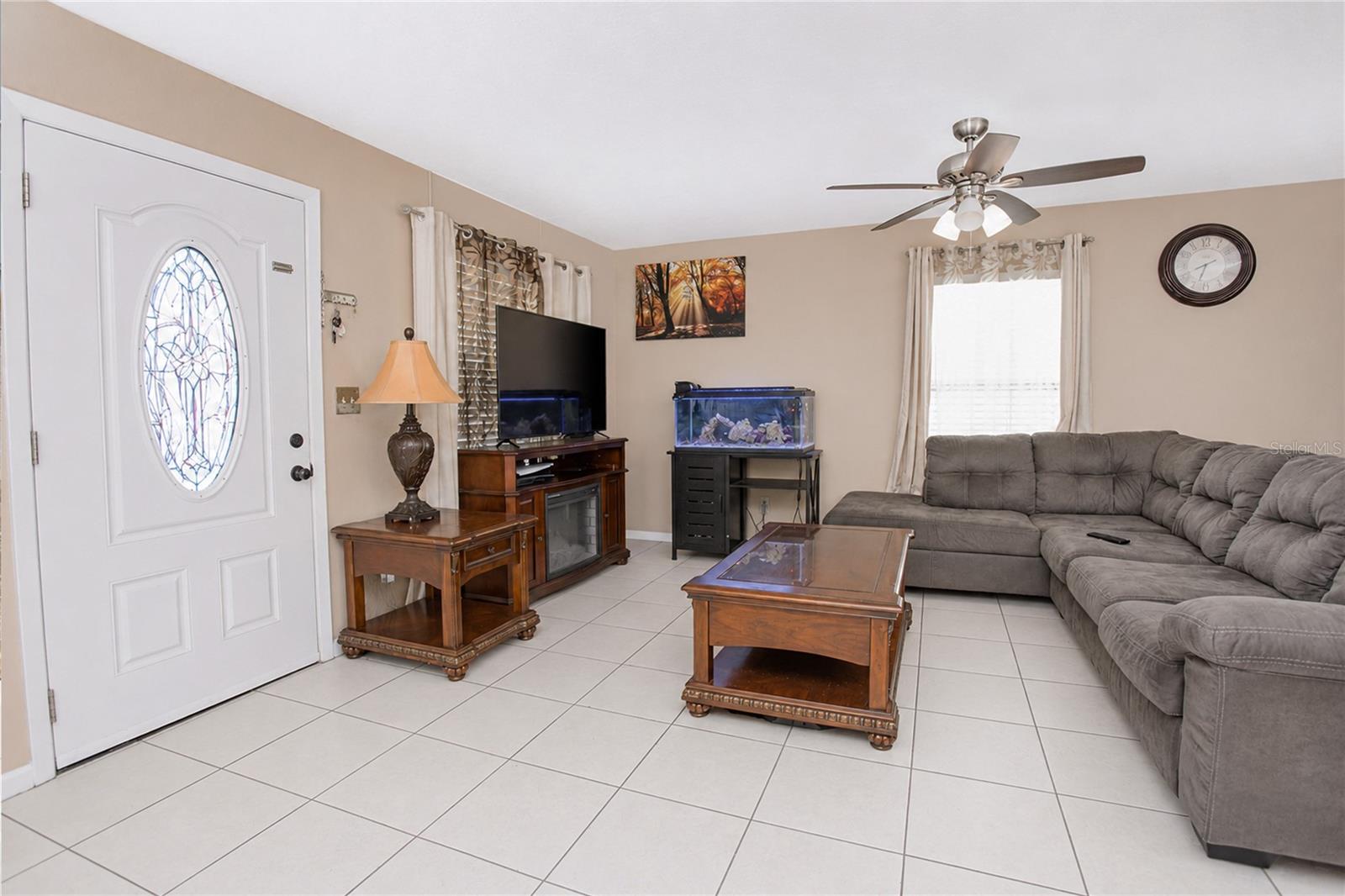 407 Para Avenue, FL