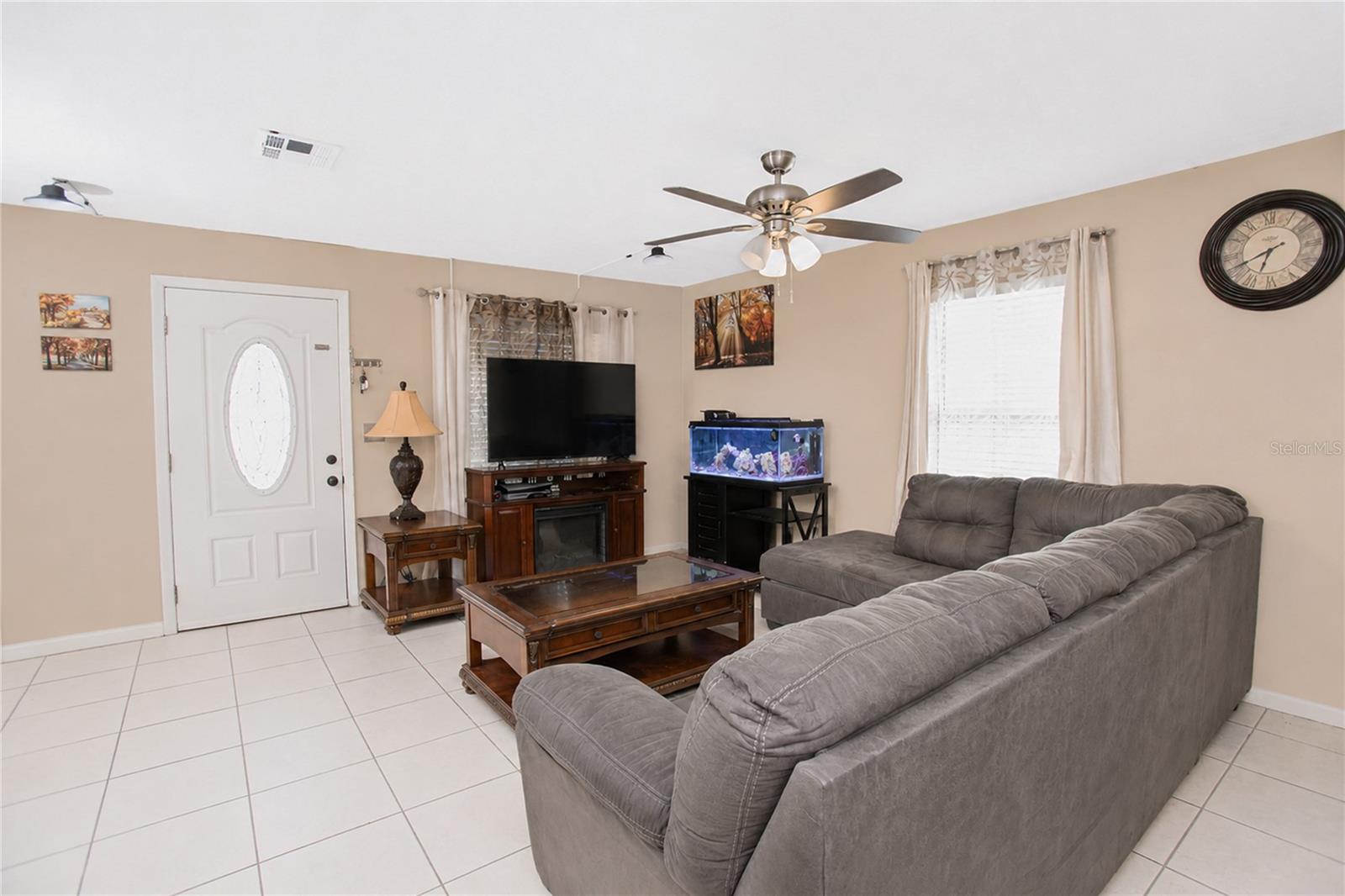 407 Para Avenue, FL