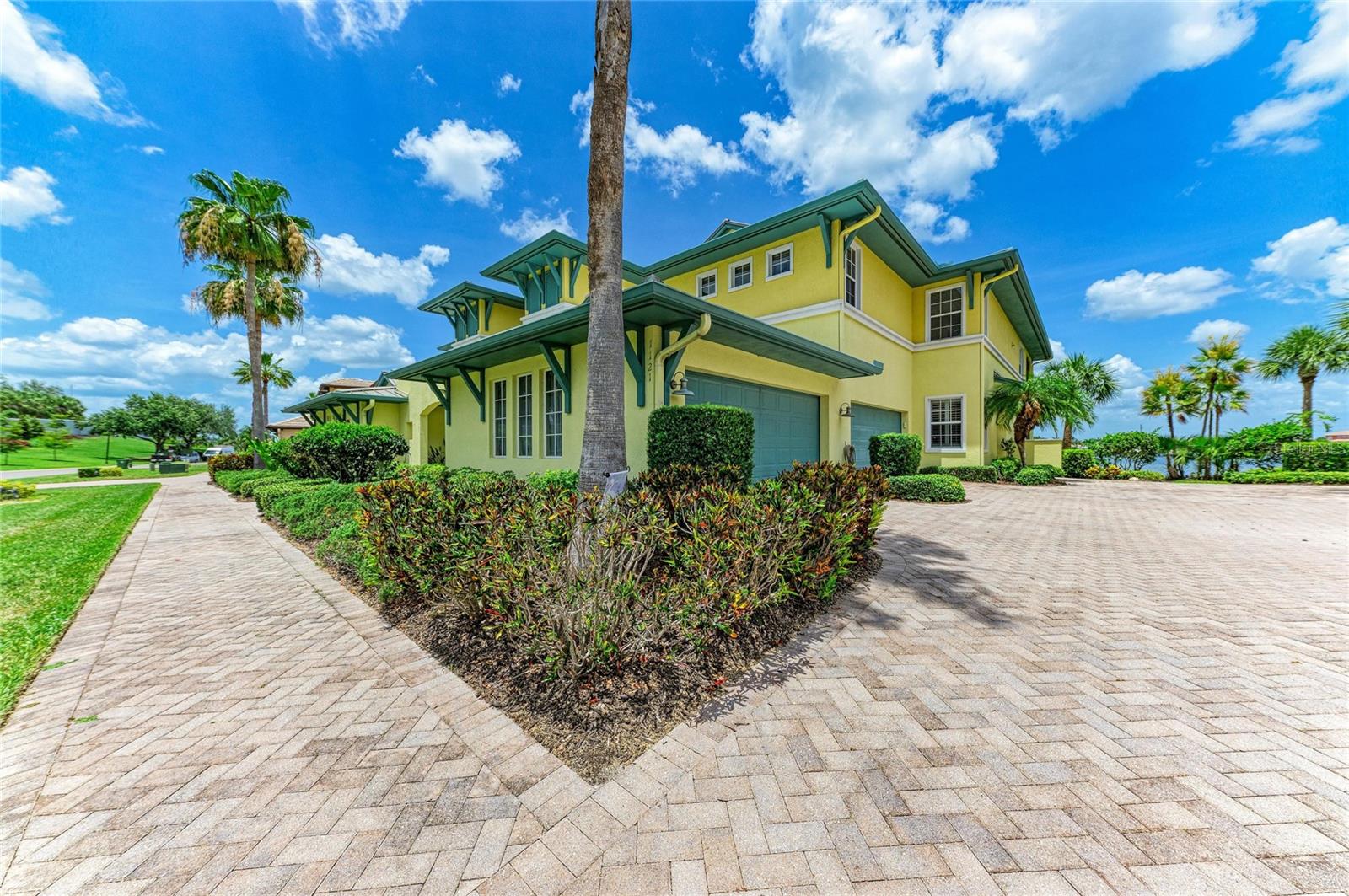 1121 Riverscape Street, FL