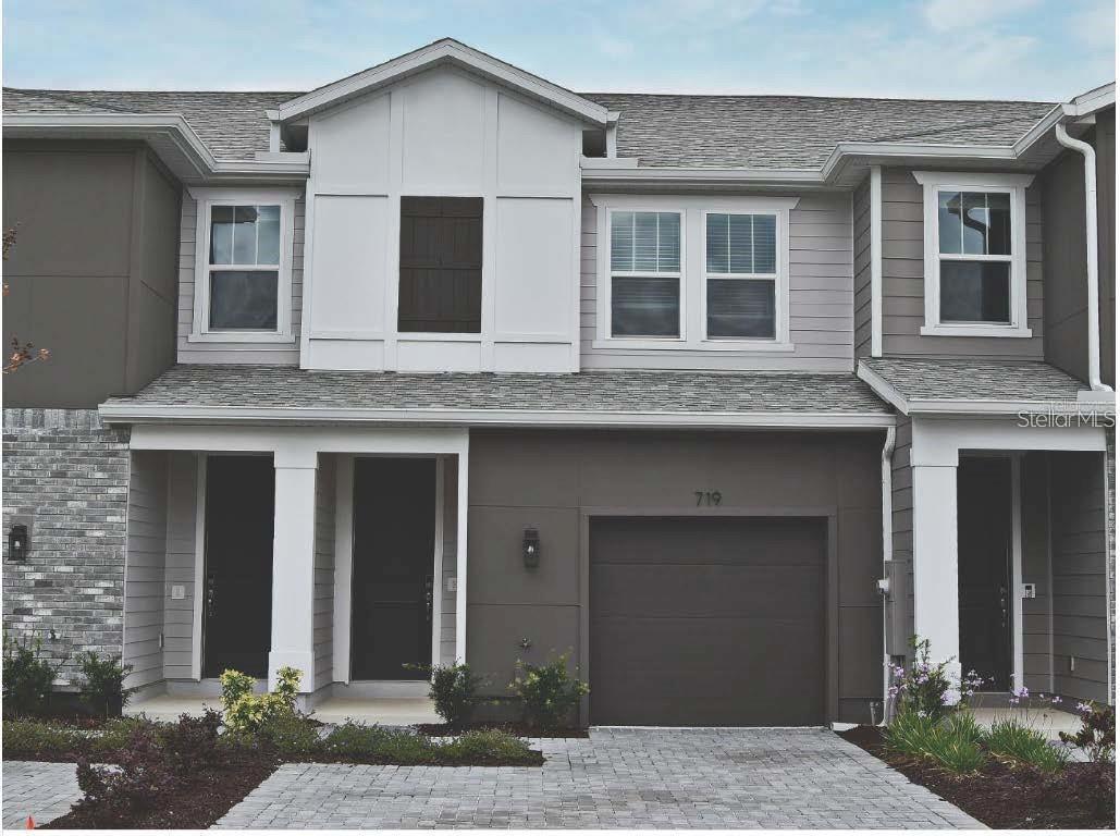 719 Southern Edge Way, FL