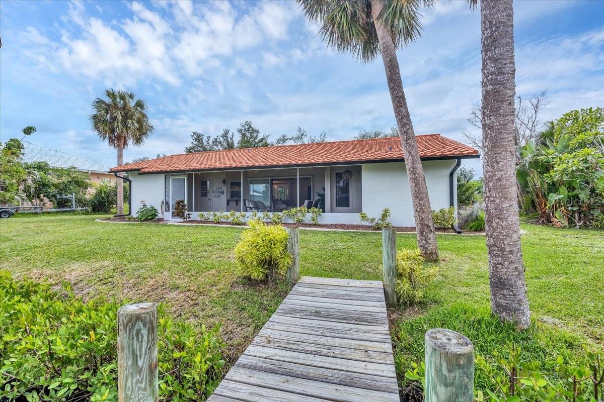 4696 Pompano Street, FL