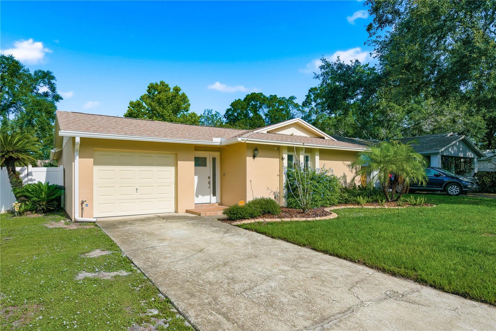 2914 Cypress Green Drive, FL