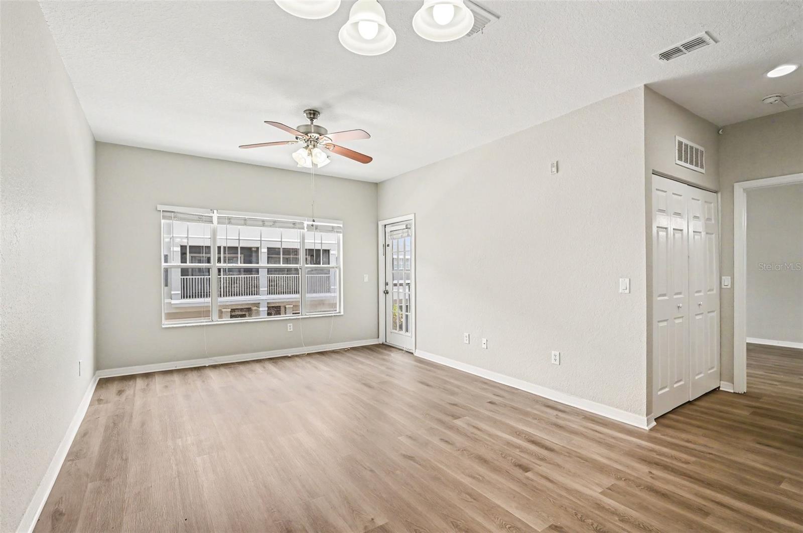 2586 Grand Central Parkway, FL