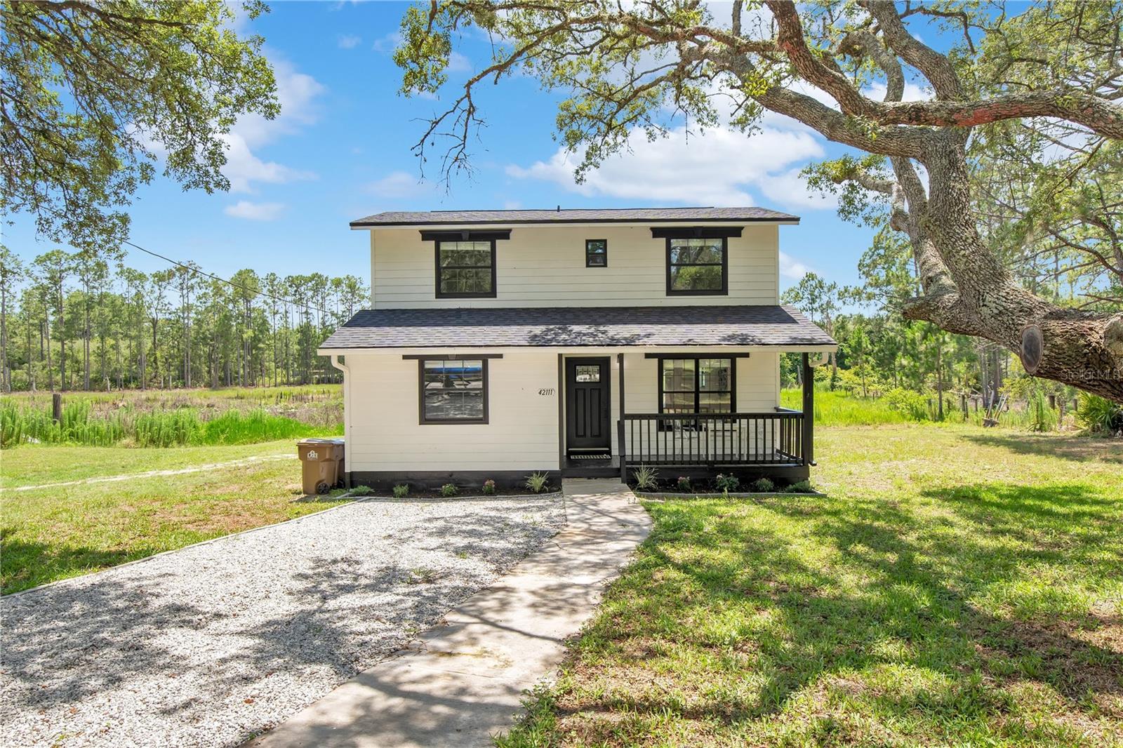 42111 Chinaberry Court, FL