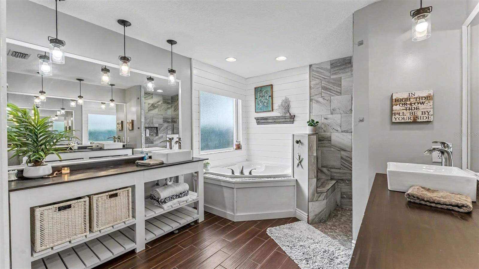 545 Hunters Run Boulevard, FL