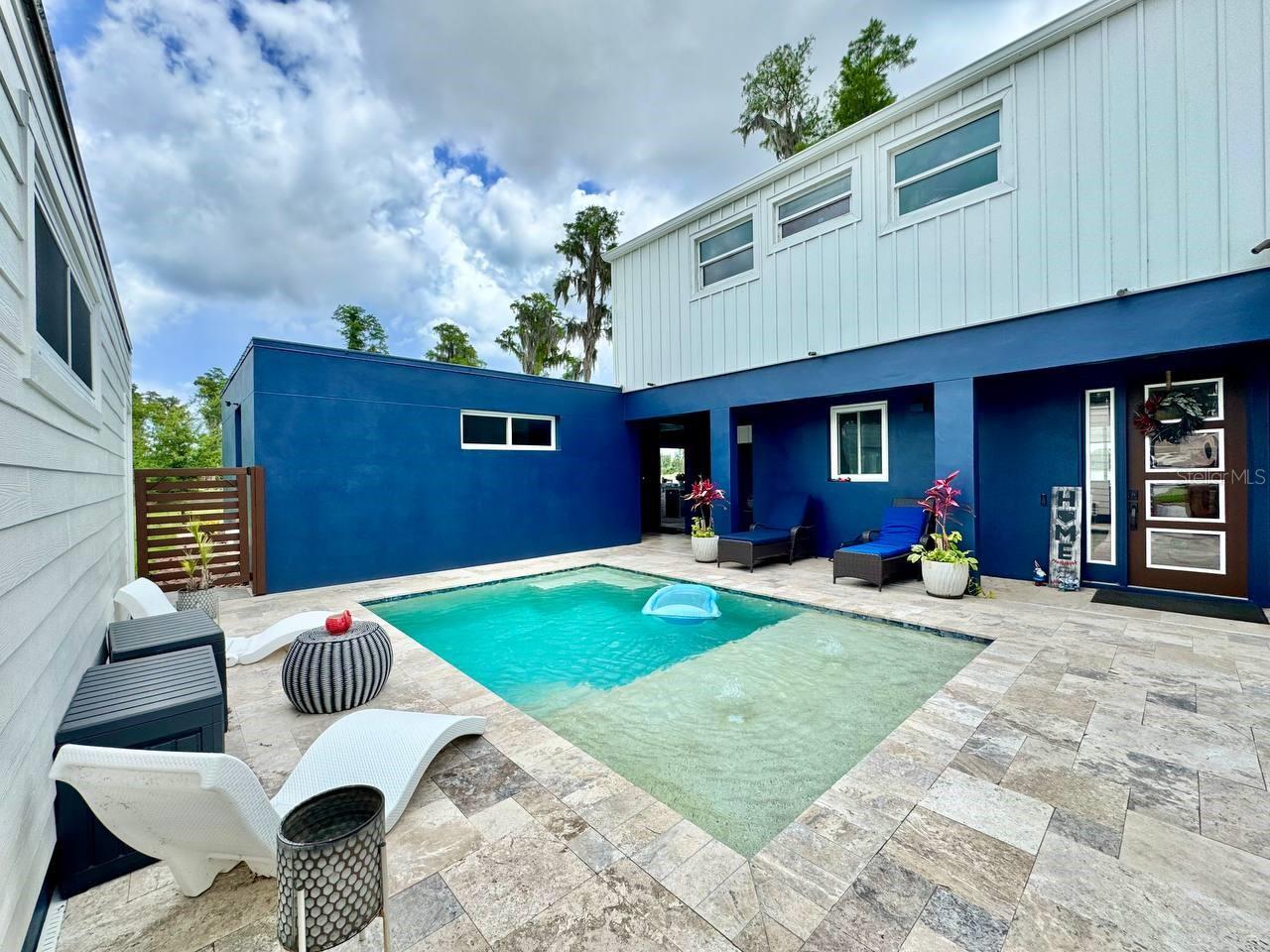 18200 Cypress Cove Lane, FL