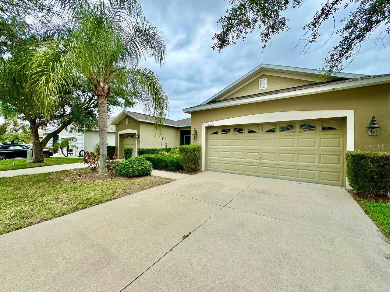11618 Ashton Field Avenue, FL