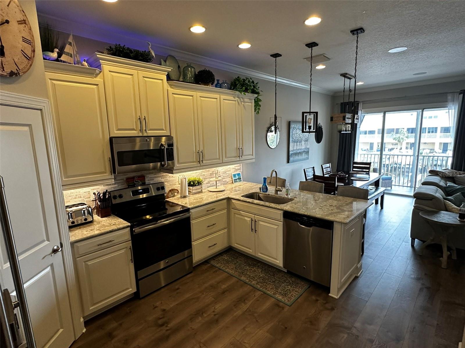 6072 Moorings Drive, FL