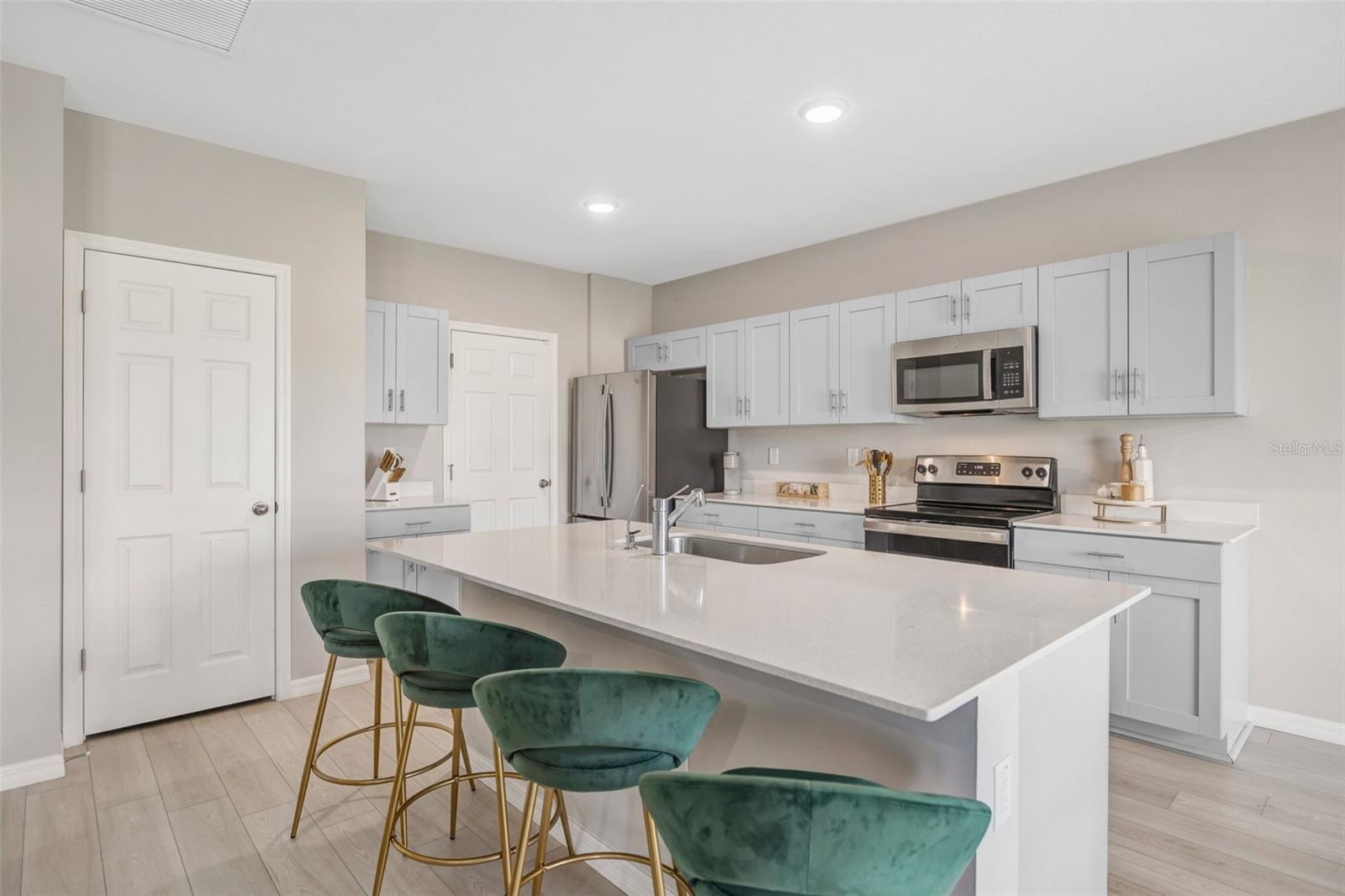 7571 Freesia Trace, FL