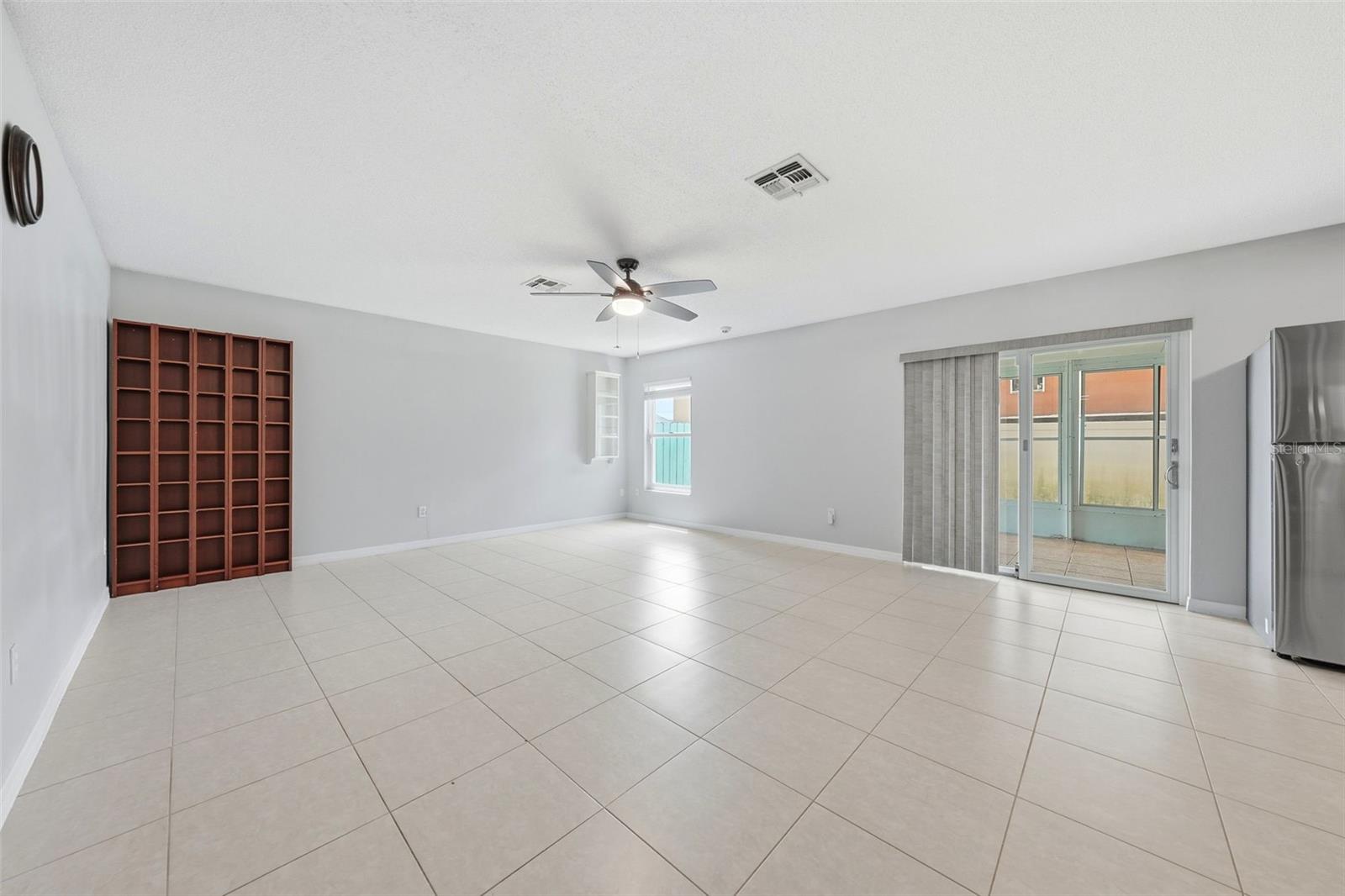 10048 Ian Street, FL
