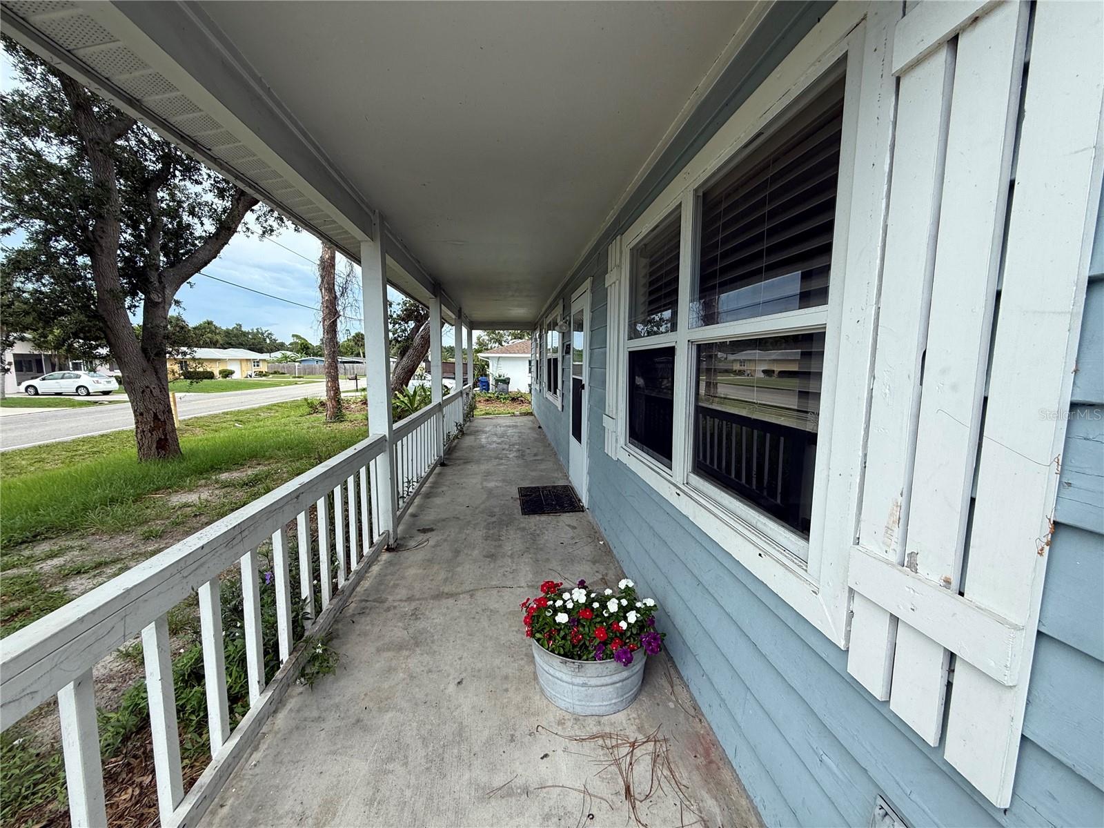 855 Jamaica Road, FL