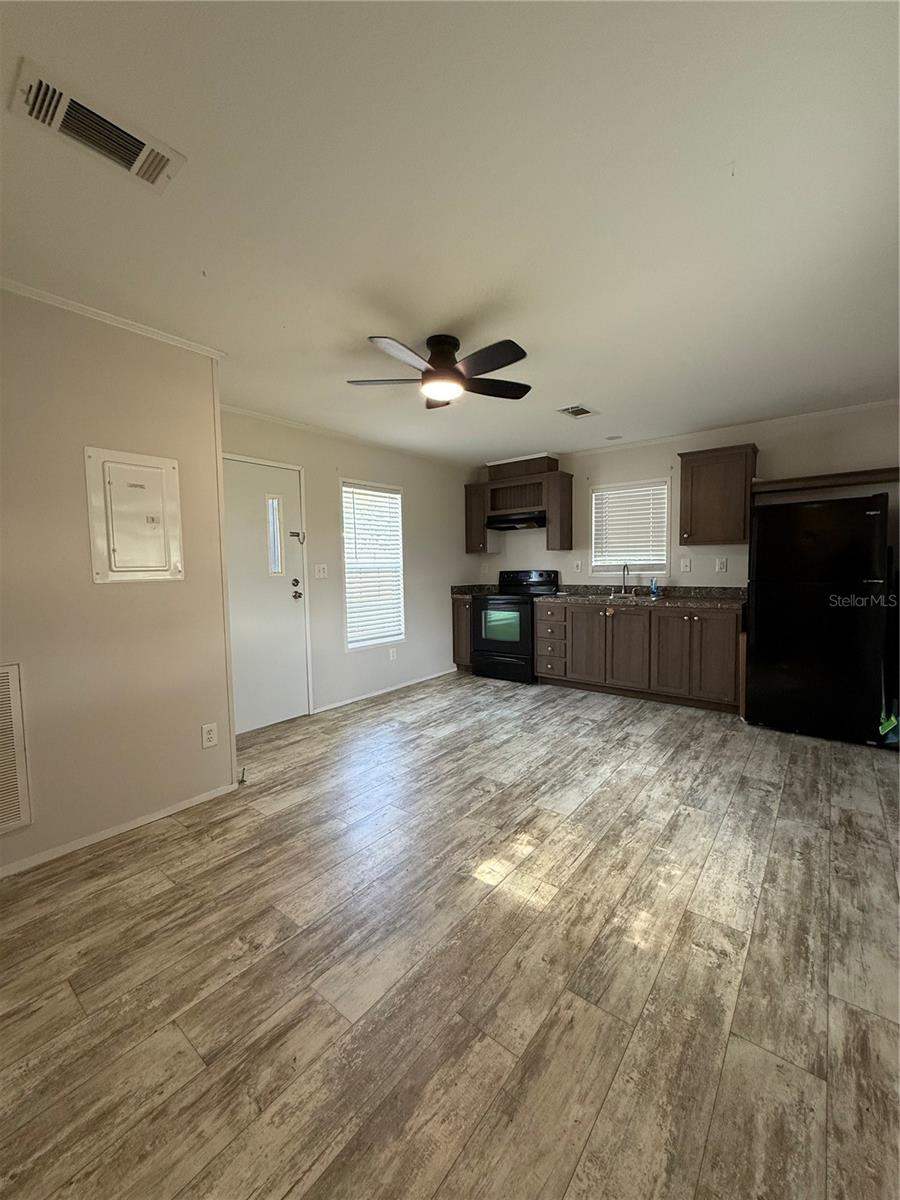 37412 Carringer Road, FL