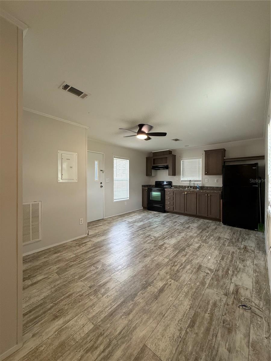 37412 Carringer Road, FL