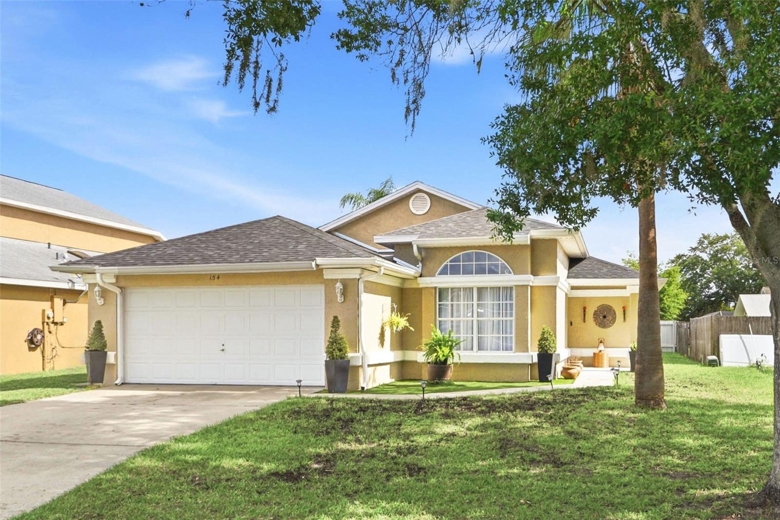 154 Hidden Springs Circle, FL